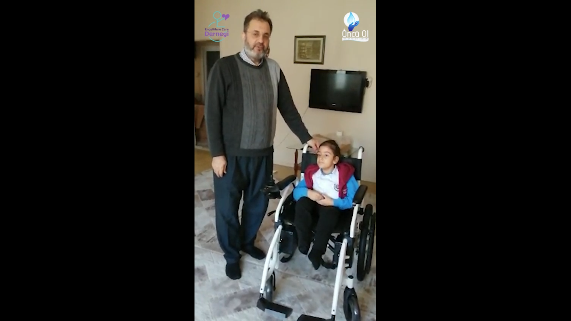 Hira Yavrumuza Hediyesini Teslim Ettik